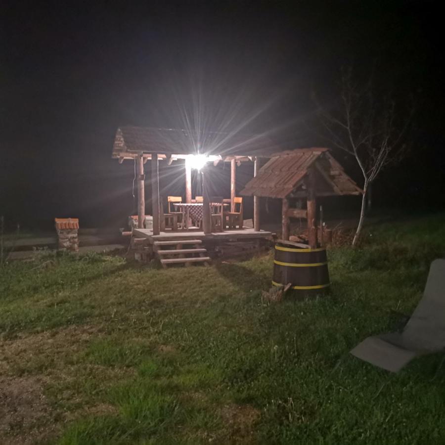 Etno Konak Angela-Srbija Hotel Kalna Bagian luar foto