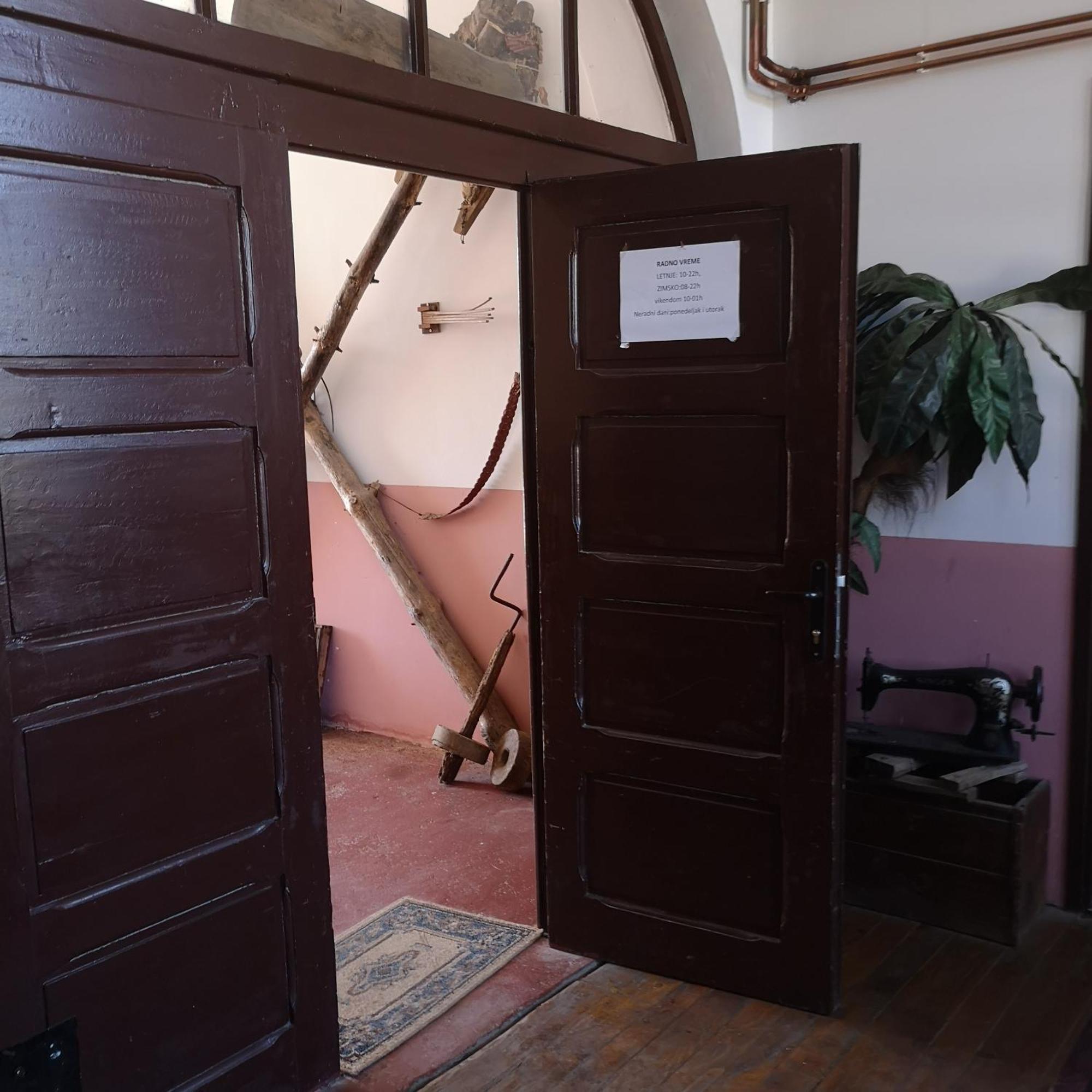 Etno Konak Angela-Srbija Hotel Kalna Bagian luar foto