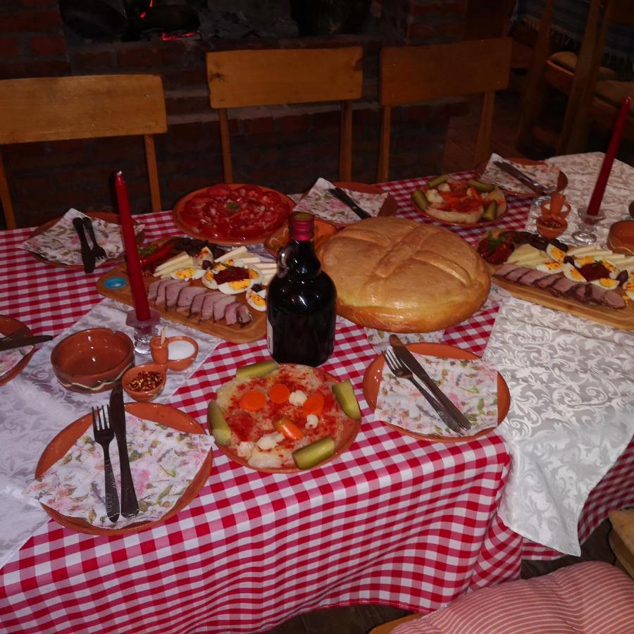 Etno Konak Angela-Srbija Hotel Kalna Bagian luar foto