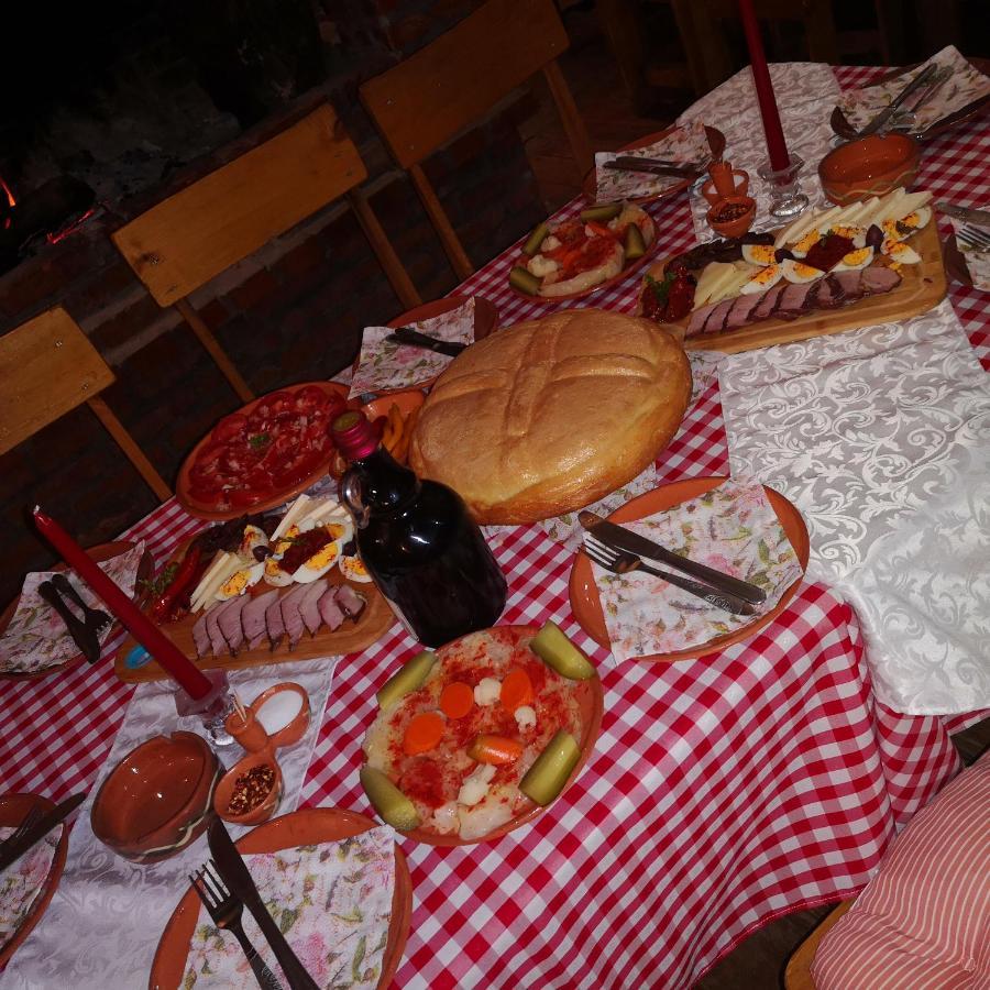 Etno Konak Angela-Srbija Hotel Kalna Bagian luar foto